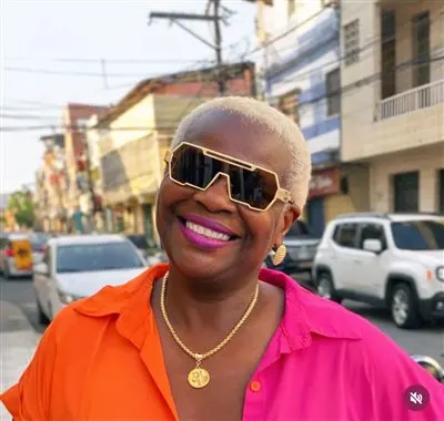 Simone A., cliente da Fênix Protege
